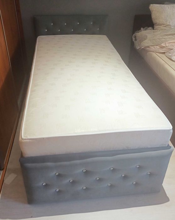 Gruby materac 90x200