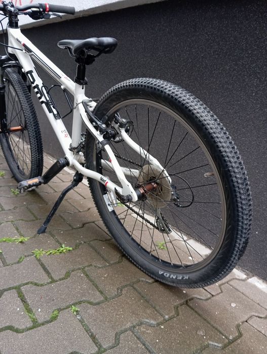 Rowerek młodzieżowy BMC  koła 24cal ALU