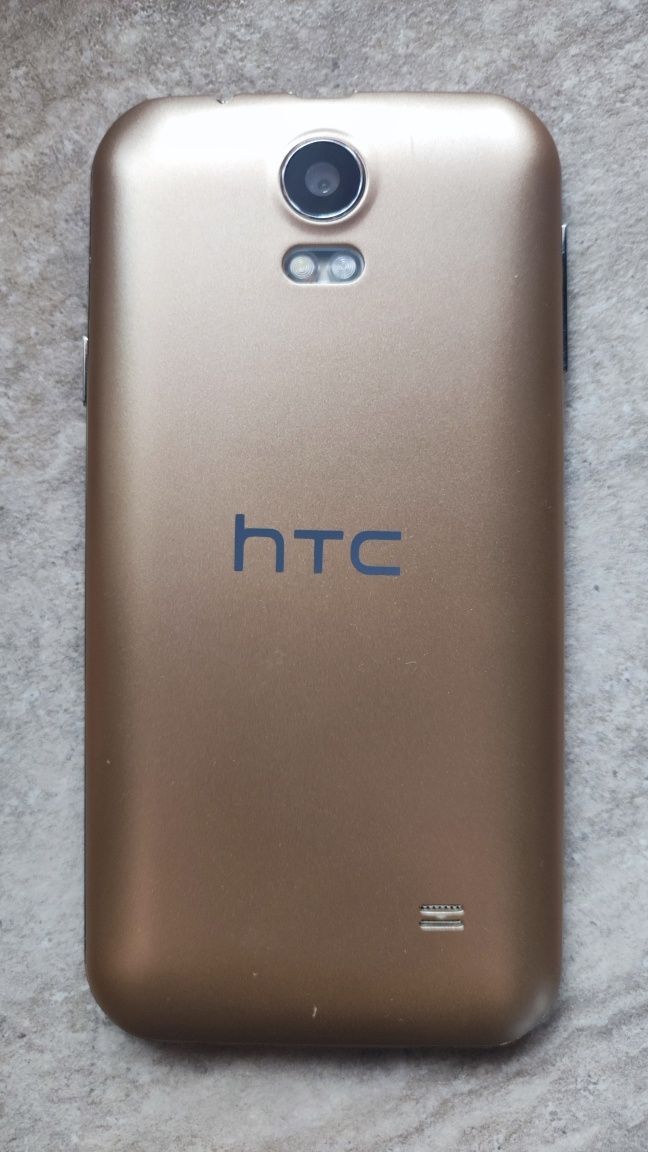 Продам на запчастини HTC ONE