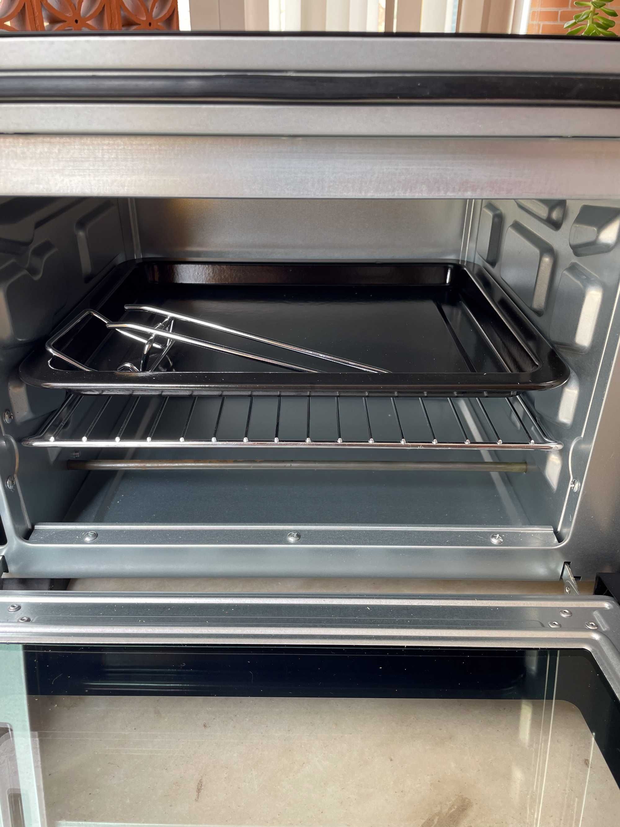 Mini-forno BECKEN BMO4136 (Capacidade: 20 L - 1380 W)