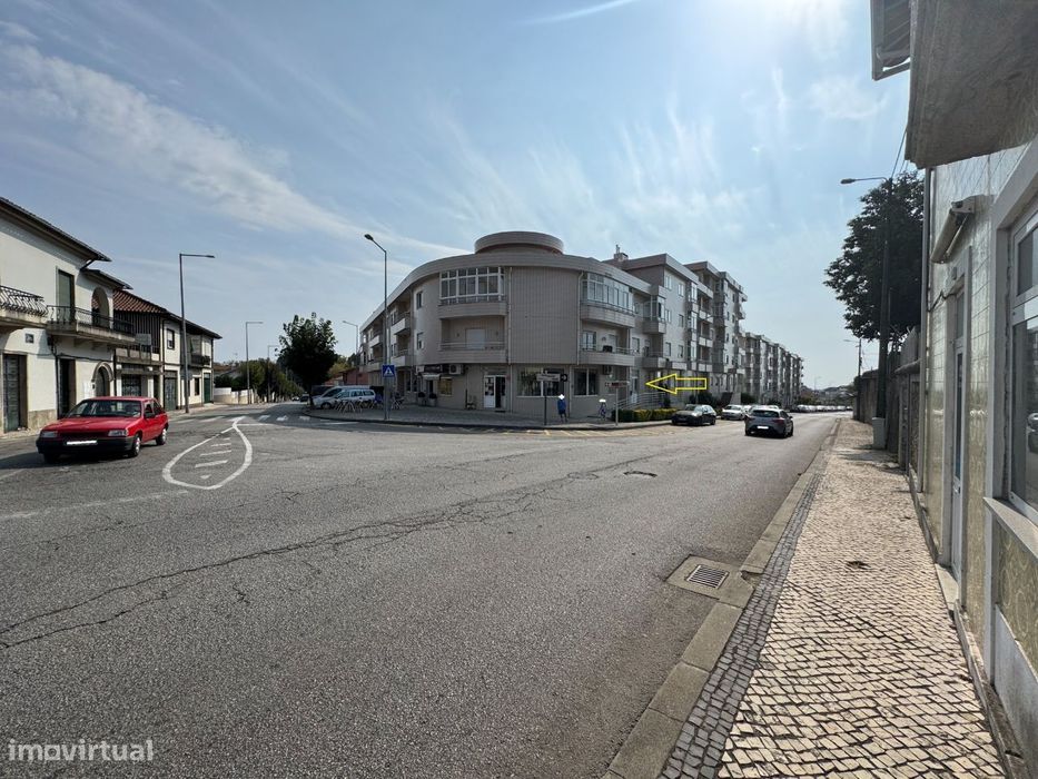 Loja comercial à venda em Oliveira de Azeméis (D)