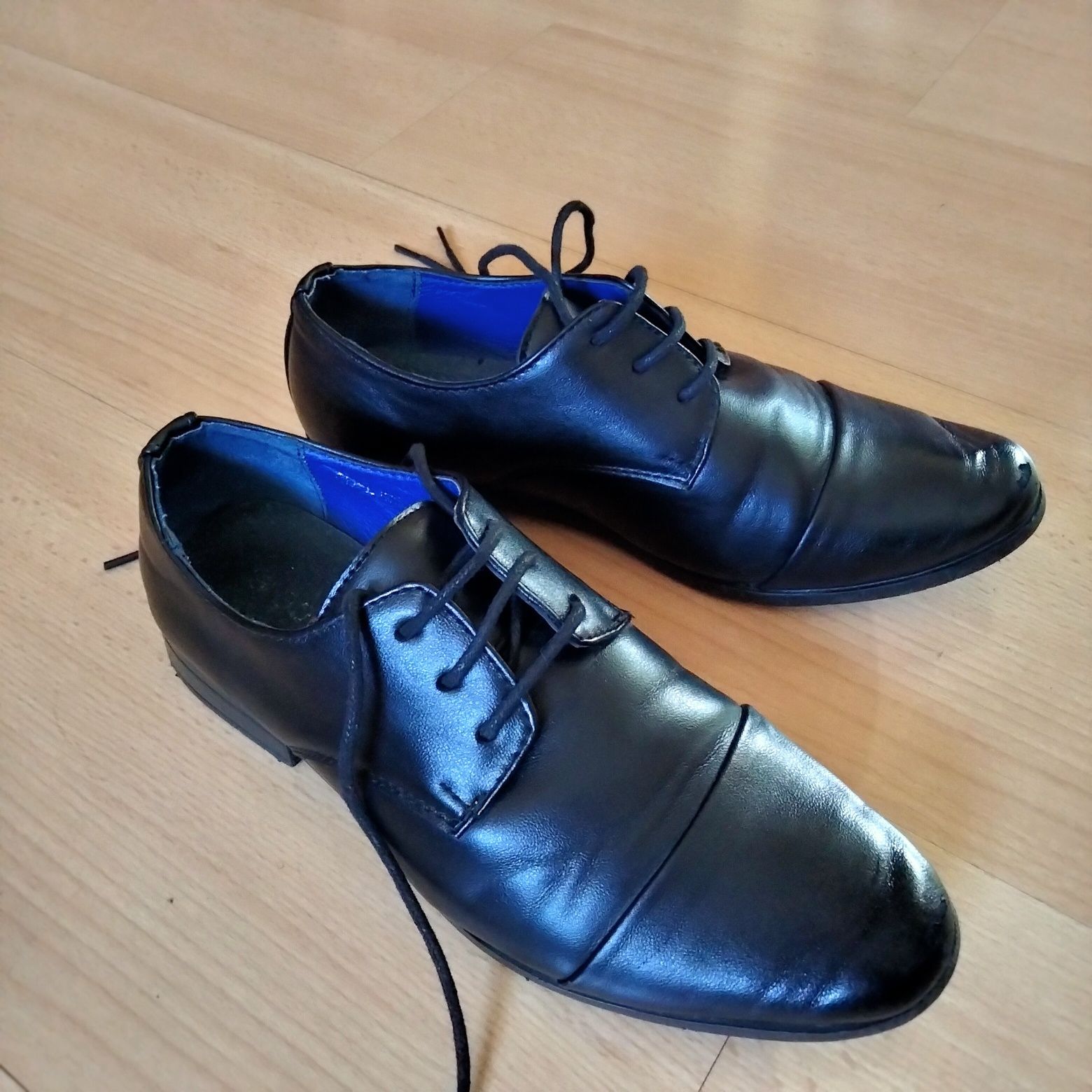 Buty 34 czarne mokasyny