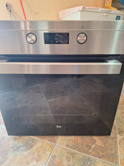 Forno de embutir Teka