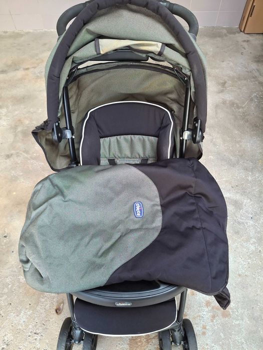 Carrinho de bebé e ovo Chicco