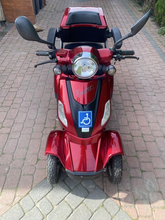 Trójkołowy wózek elektryczny inwalidzki inSPORTline Zorica - Czerwony
