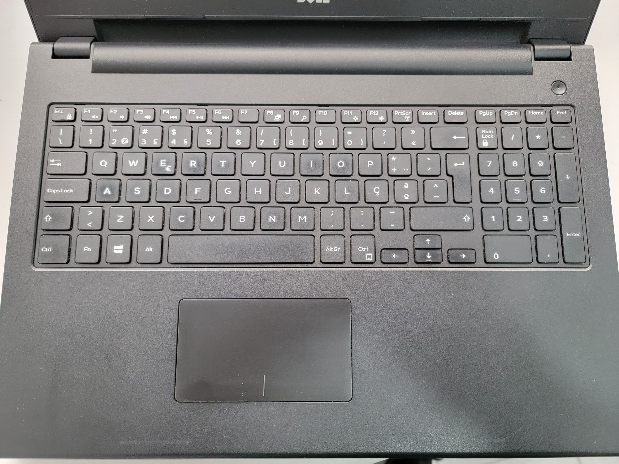 Dell Inspiron 15 i3 4030U 4GB RAM SSD 240GB