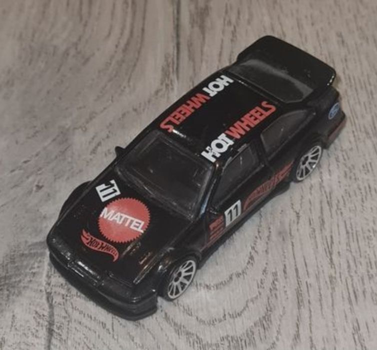 Autko samochód resorak Hot Wheels Ford Sierra Cosworth
