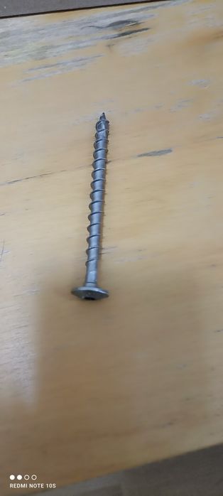 Саморізи з нержавіючої сталі