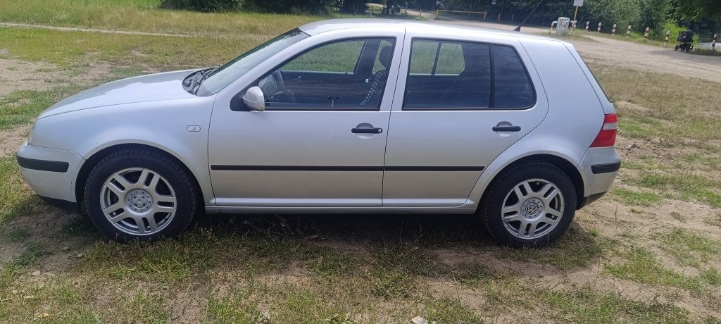 Sprzedam VW Golf 1.9 TDI
