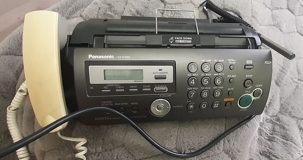 Телефон факс Panasonic KX-FC253