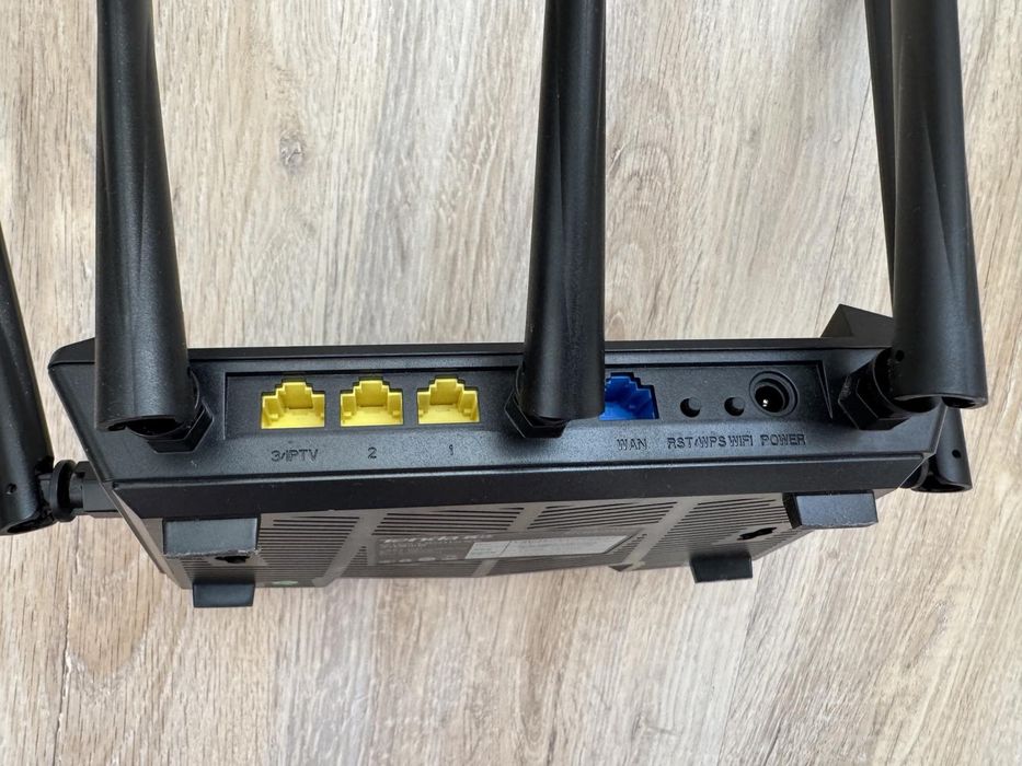 Продам Tenda AC1200 (Model: AC11) wi-fi роутер