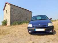 Renault Clio "poucos kms"