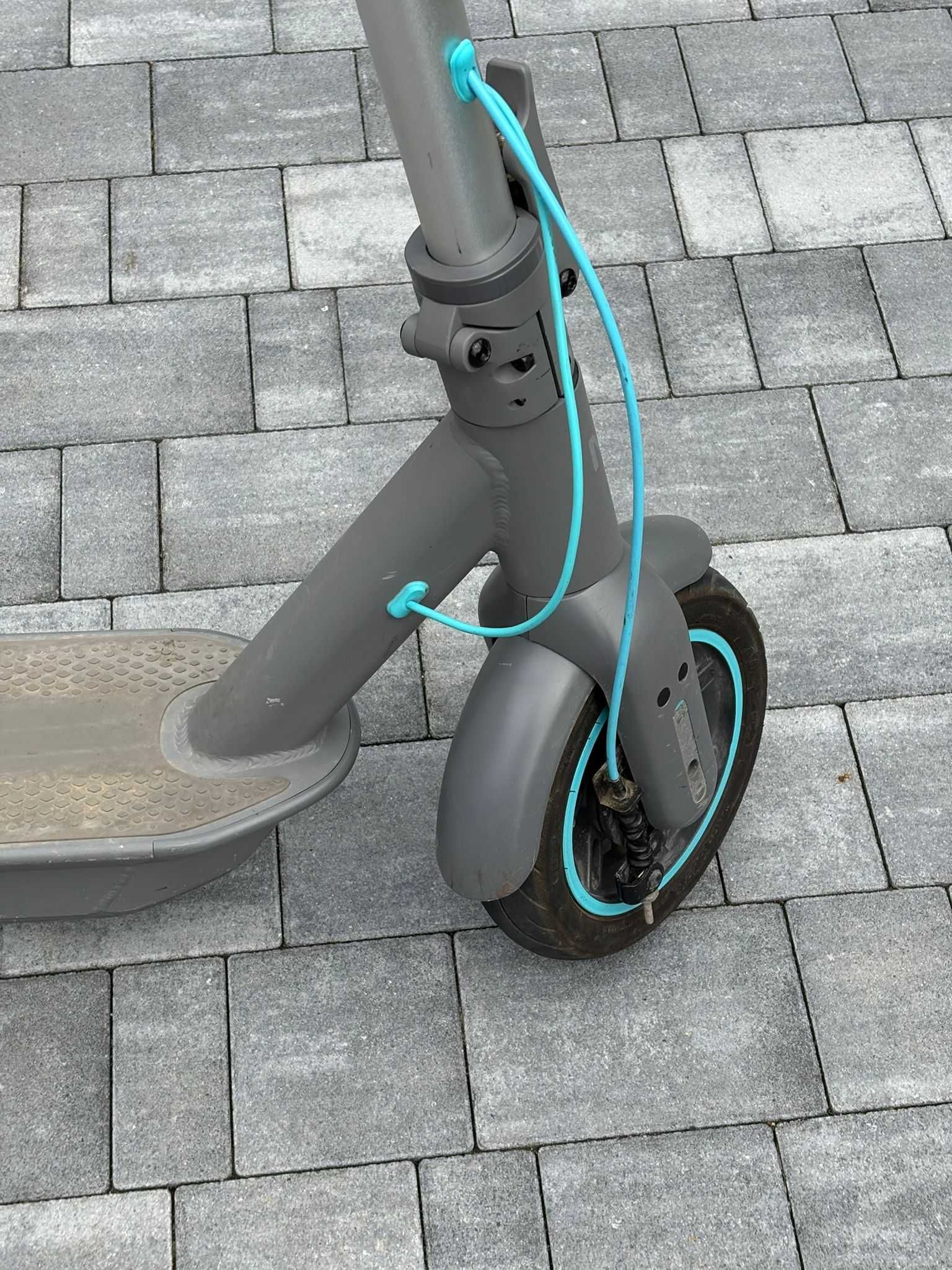 Hulajnoga  elektryczna motus scoty 10 rocznik 2023