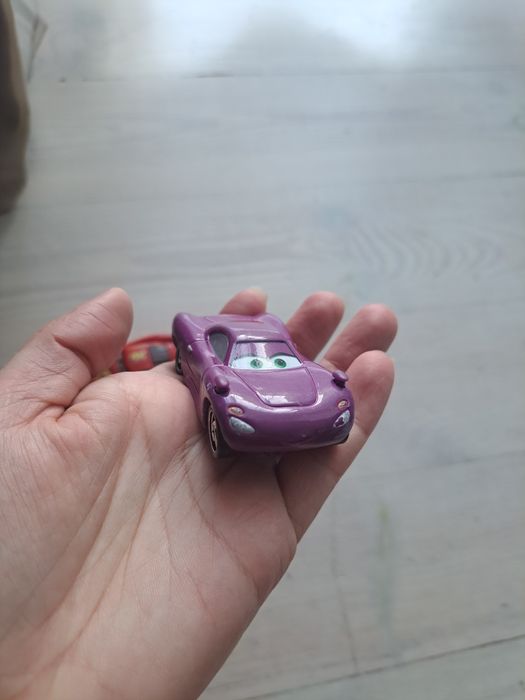 6 aut z filmu zygzak McQueen