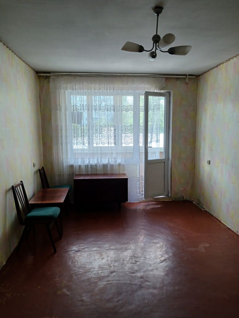 Продам 3х комн  62м2Доценко