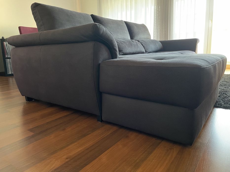 Sofá Chaise Longue Preto.