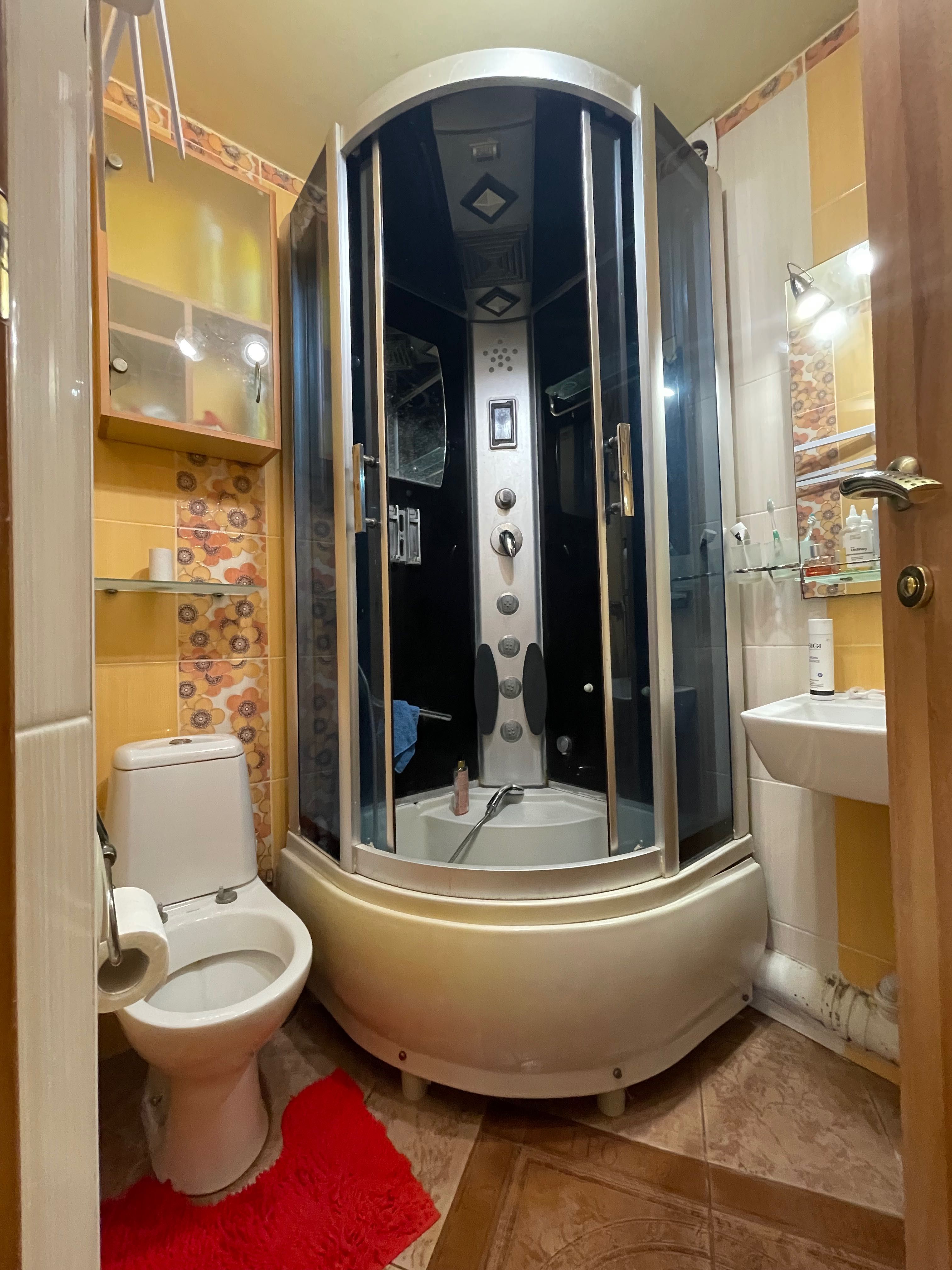 Продам затишну квартиру в центрі Харкова