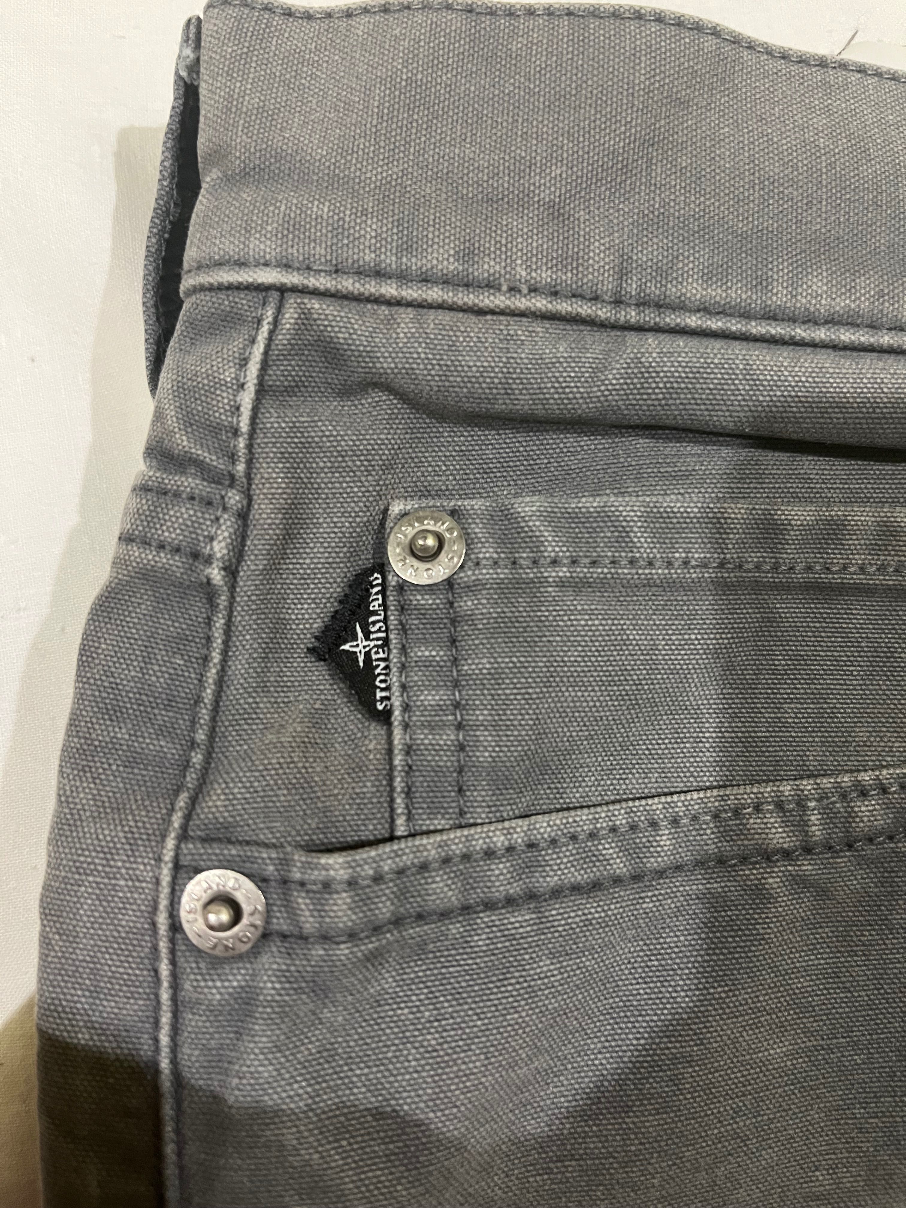 Джинси-штани stone island . M розмір . Сірі