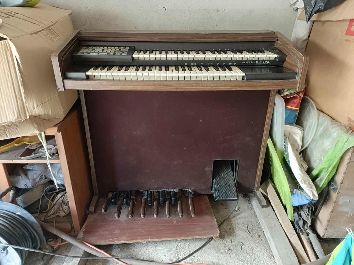 Órgão Viscount/Piano de parede