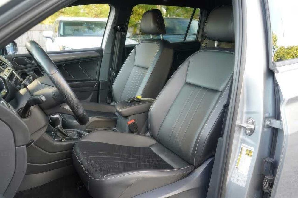 Volkswagen Tiguan SE R-Line Black 4Motion      2022