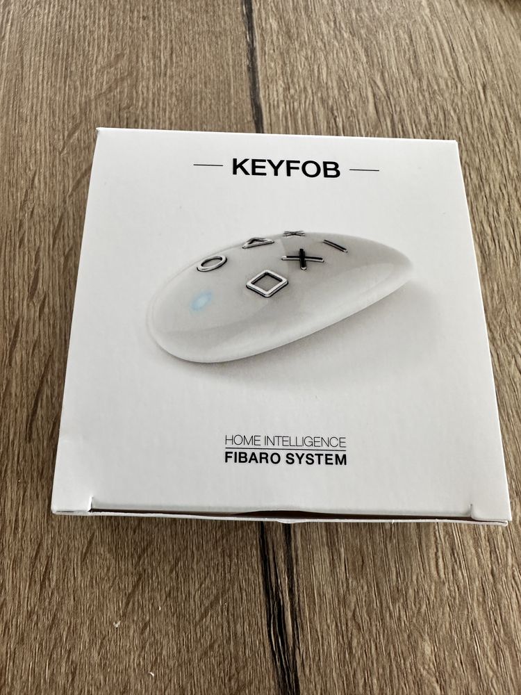 Pilot, sterowanie oświetleniem, Fibaro KeyFob (FGKF-601 ZW5) Nowy