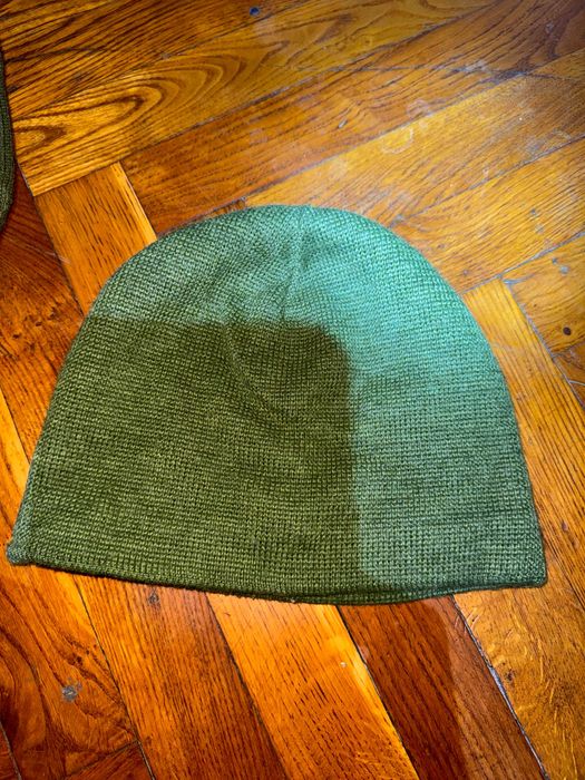 шапка статутна, нова дуже міцна чохол на молі шапки зелені зимова