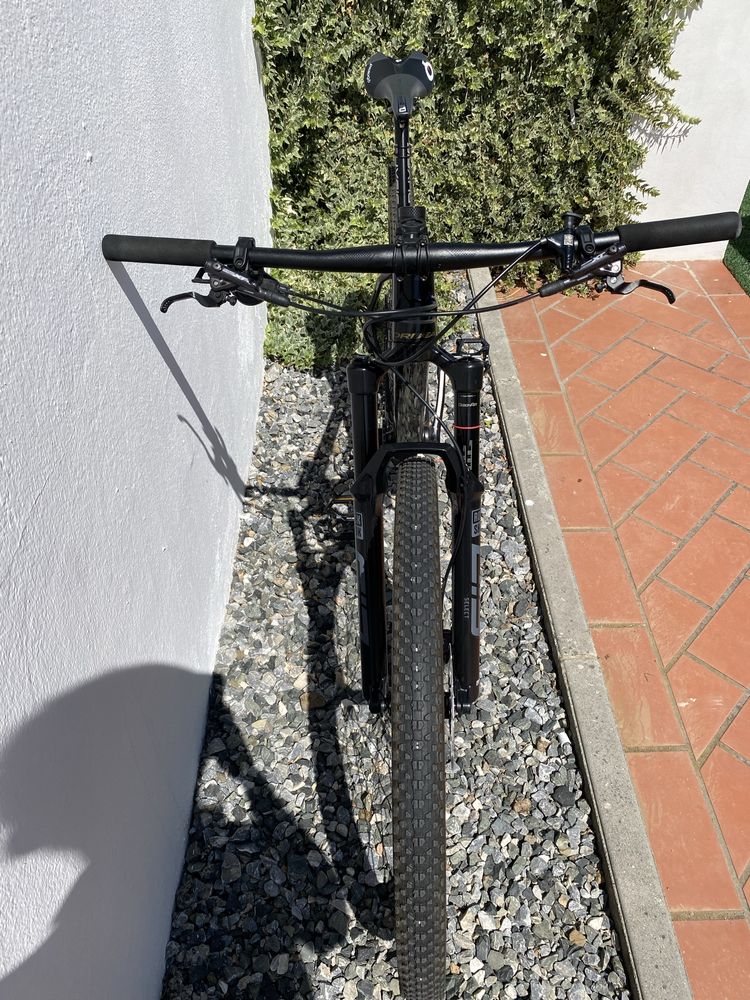 Orbea Alma Carbon 2023 – Shimano XT/SLX – RockShox SID