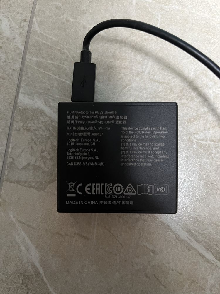 ASTRO HDMI adapter do Playstation 5 + kabel USB