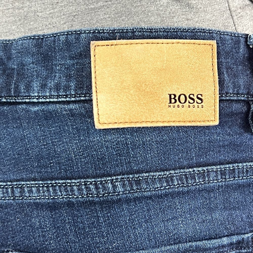 Джинси Hugo Boss