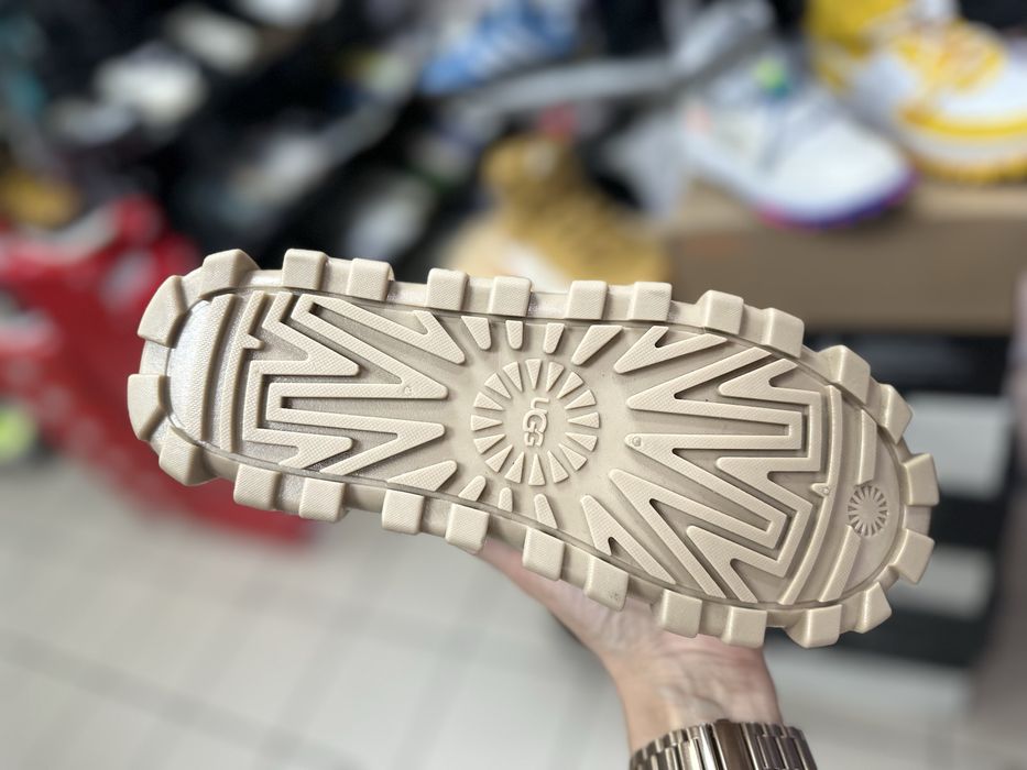 Черевики UGG Classic Brellah mini ( РОЗМІР 37 )