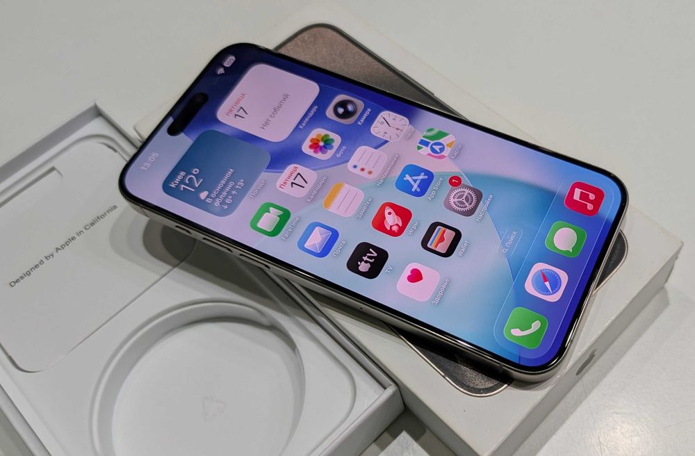 Apple iPhone 15 Pro Max/256GB Natural Titanium телефон (оригинал)