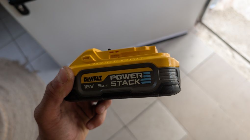 Akumulator DeWalt PowerStack 5Ah NOWY