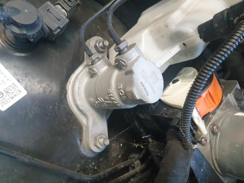 Bomba central dos travões FIAT 500X (334_)