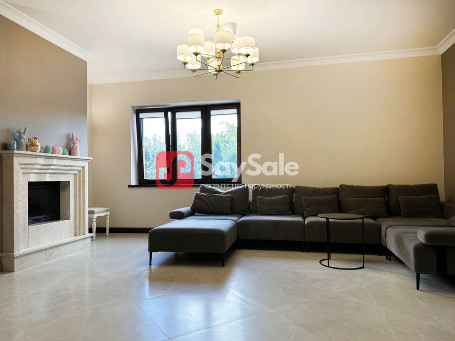 Продам будинок 460м2, 8 сот в селі Гатне, Мегамаркет, Одеський напрям