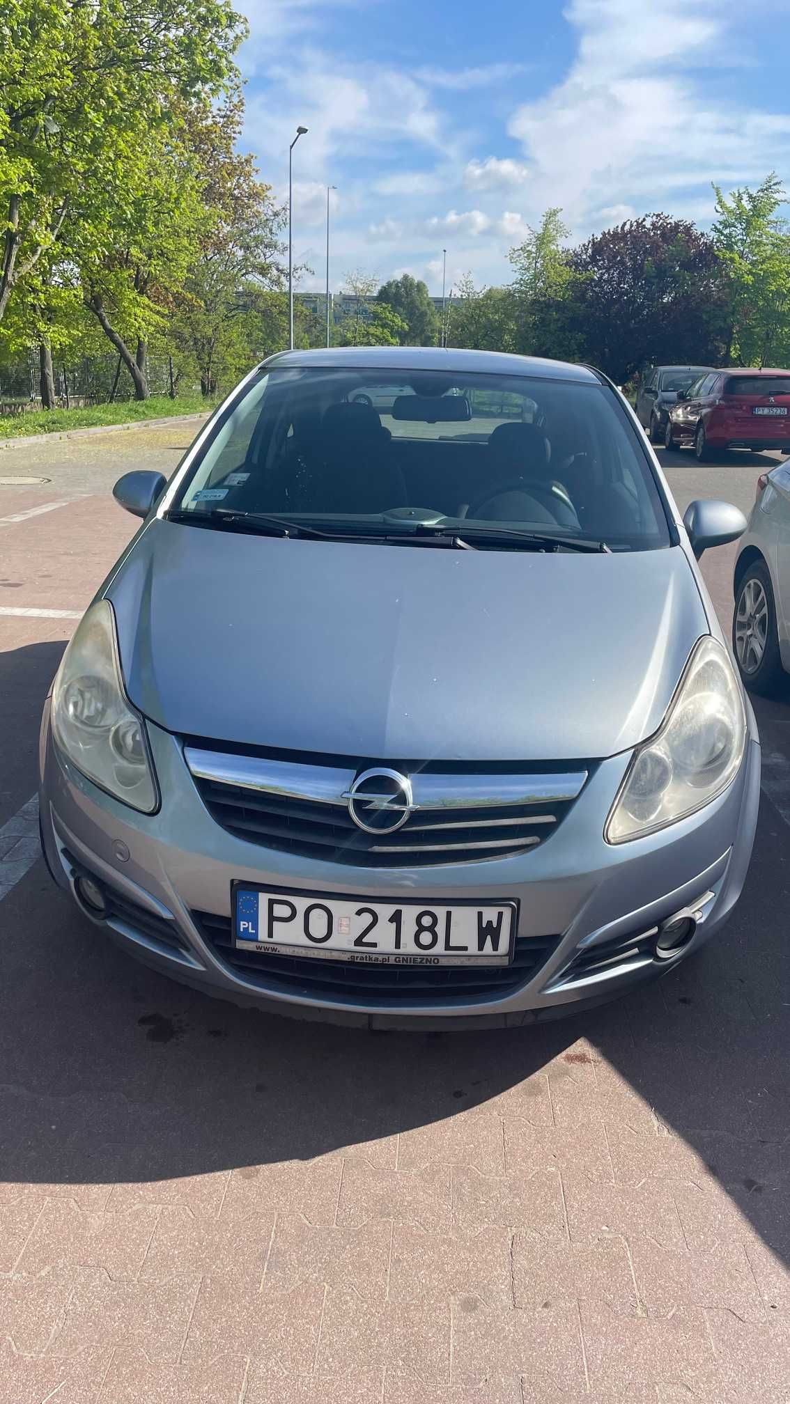 Opel Corsa 1.2 (przebieg 67.700km)
