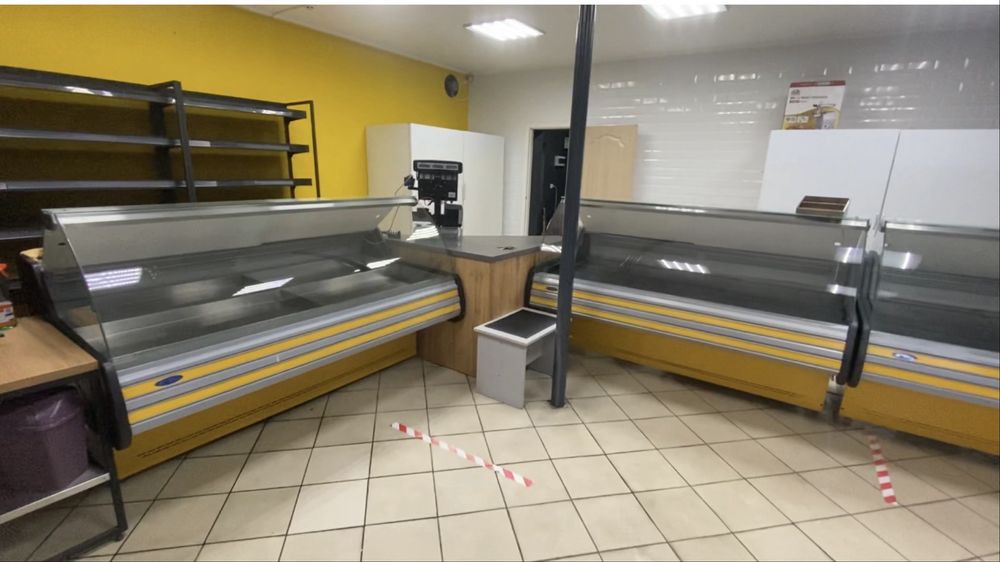 Продам холодильну вітрину холодильний шкаф