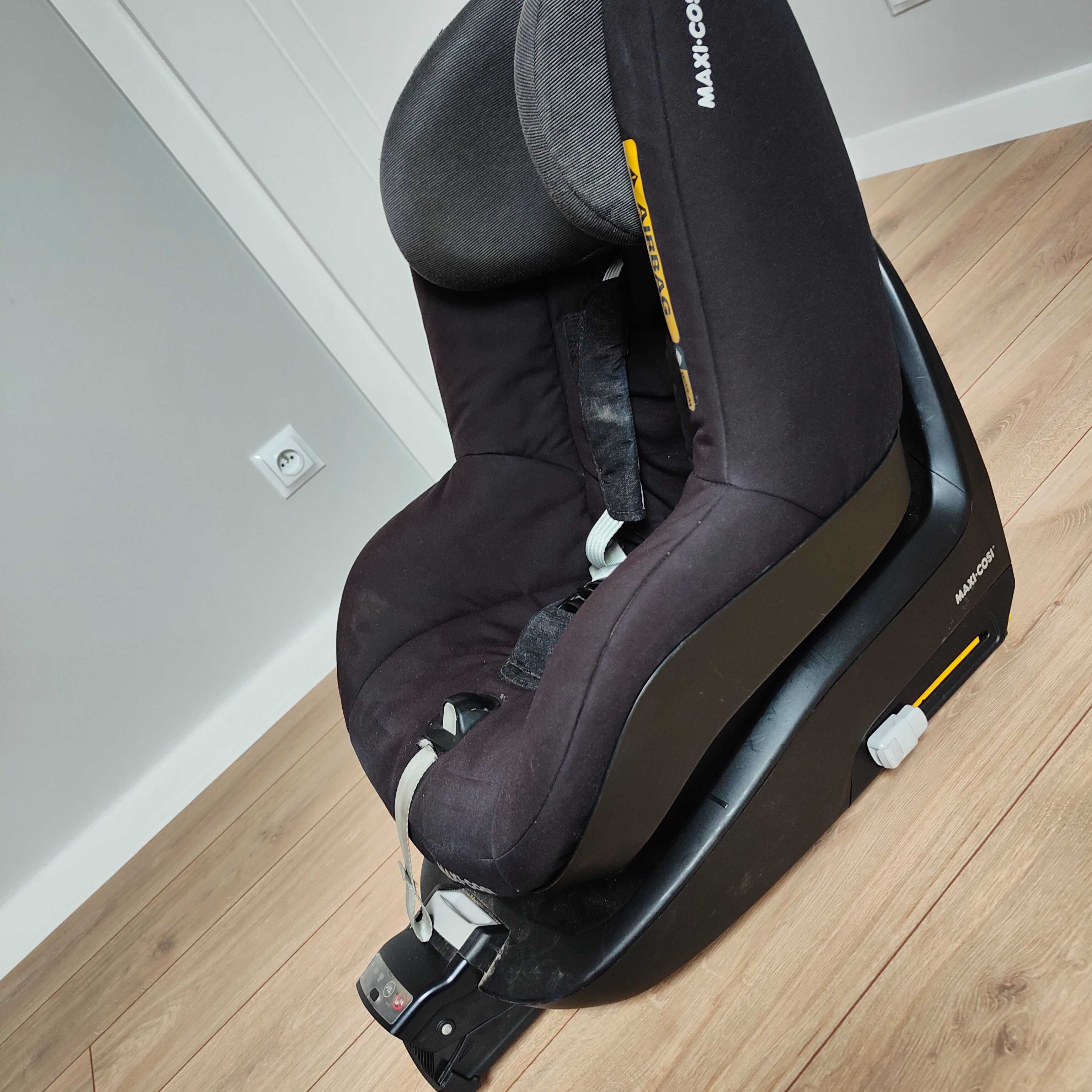 Fotelik Maxi Cosi Pearl Smart z bazą Isofix FamilyFix One I-Size