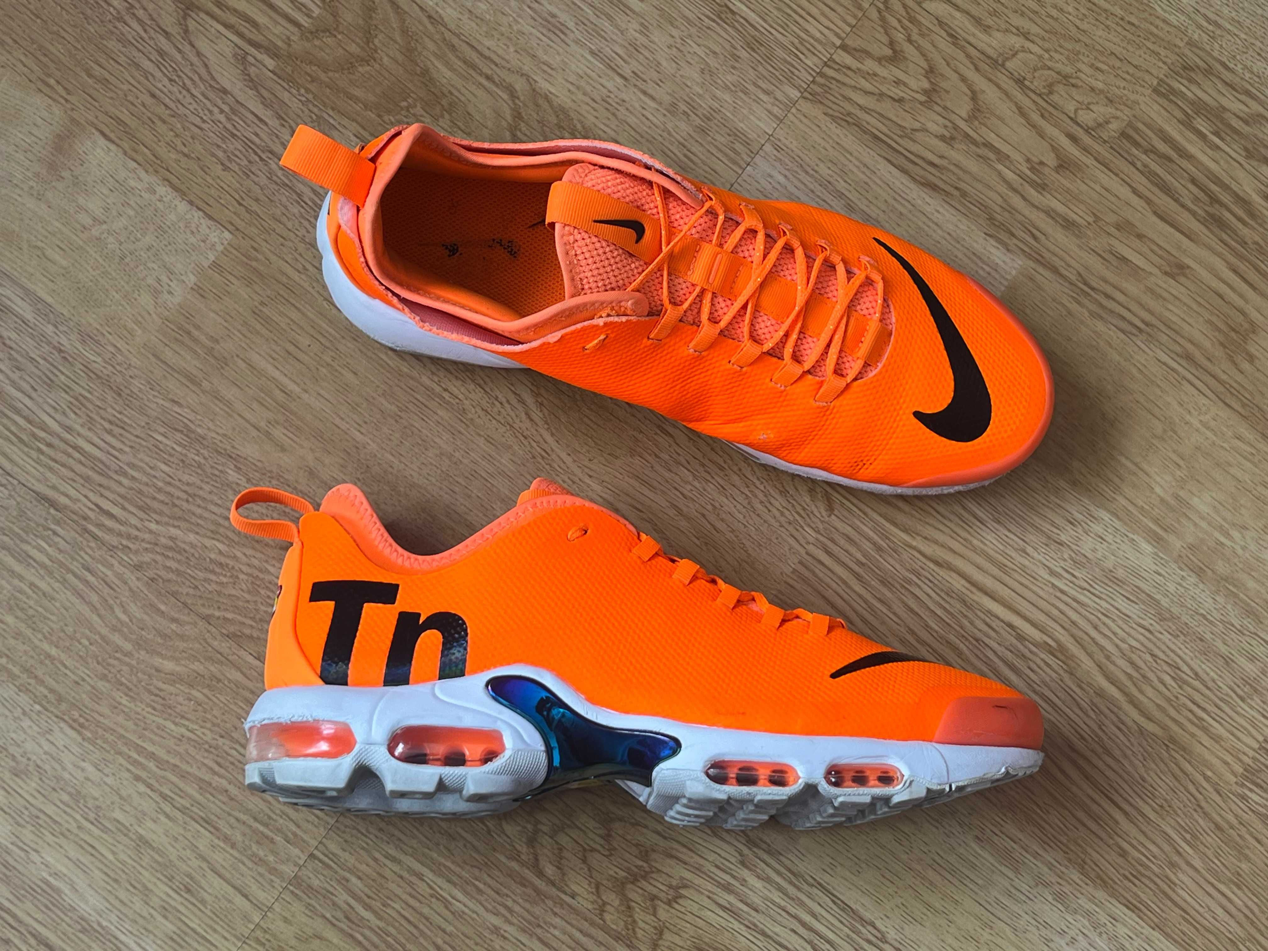 Кросівки NikeAir Max Plus TN оригінал у хорошому стані.