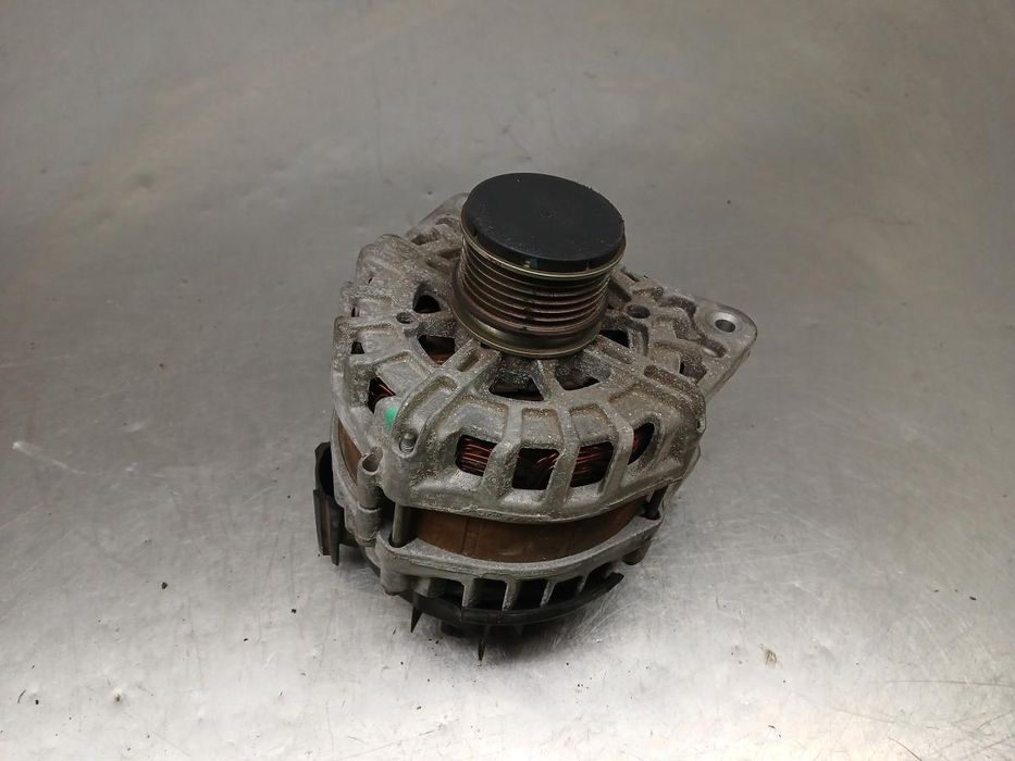 Alternador DACIA Duster (HM_)