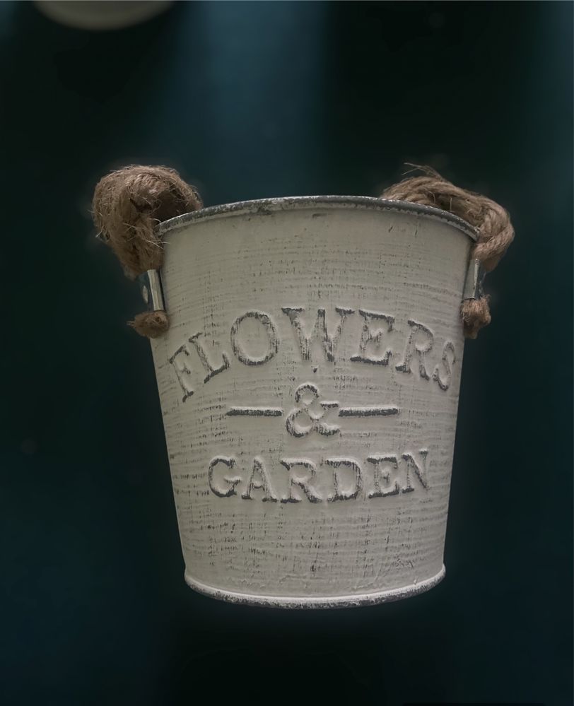 Doniczka oslonka metalowa, napis Flowers &Garden