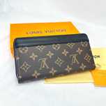 LOUIS VUITTON Long Wealth Cloth