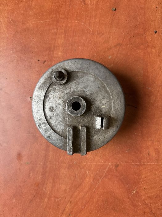 Szczękotrzymacz przód przedni Romet Ogar Motorynka Kadet Pony wysyłka