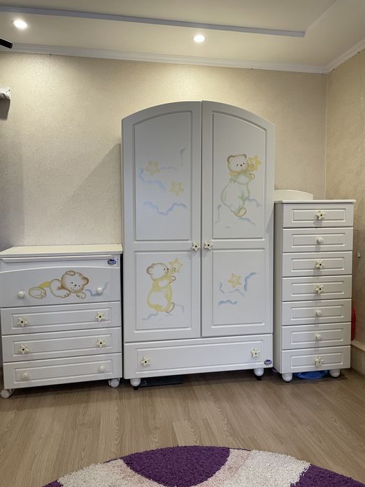 Продам меблі в дитячу кімнату