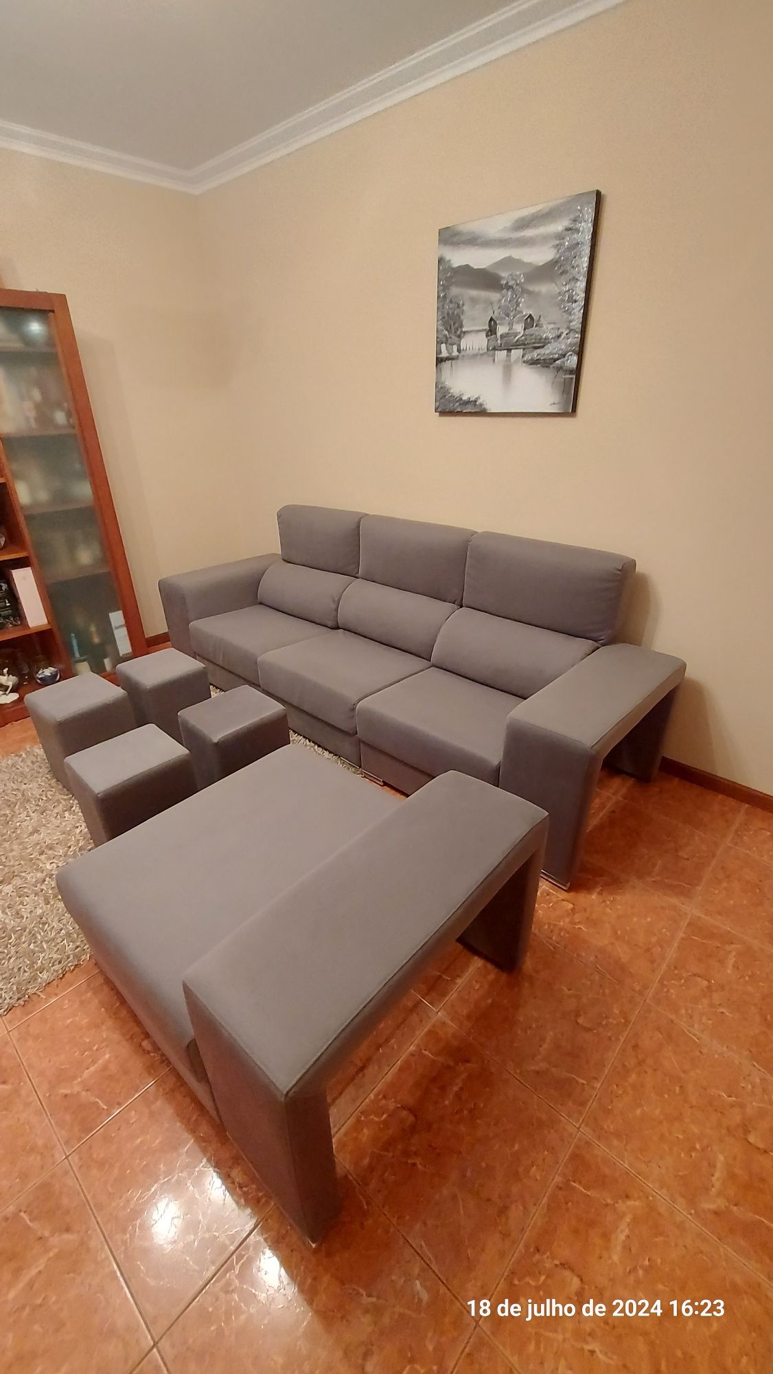 Vendo sofá como novo