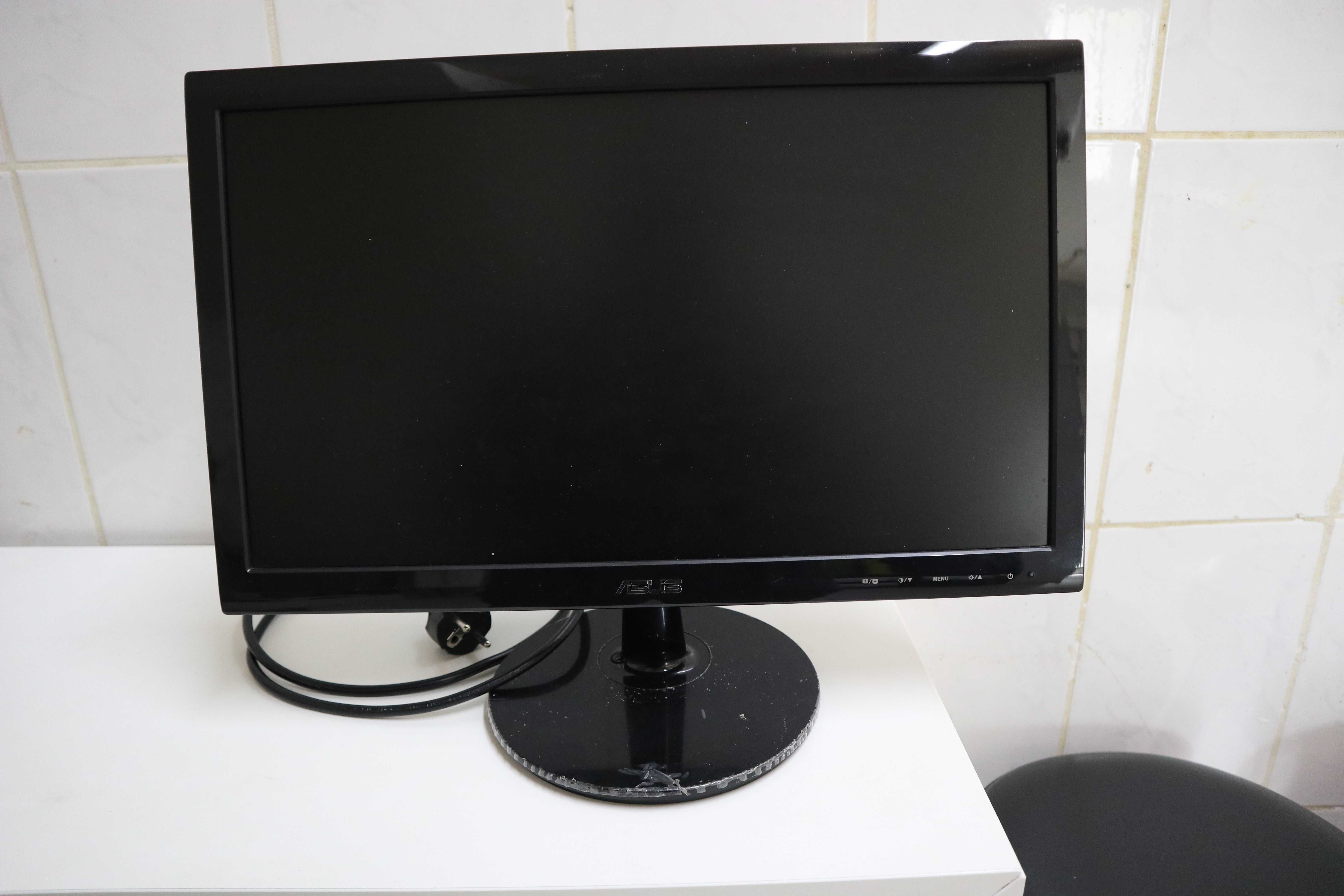 Monitor Asus 18.5