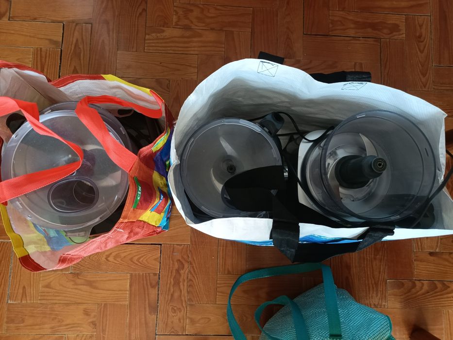 Peças de robot de cozinha + 3 robots avariados