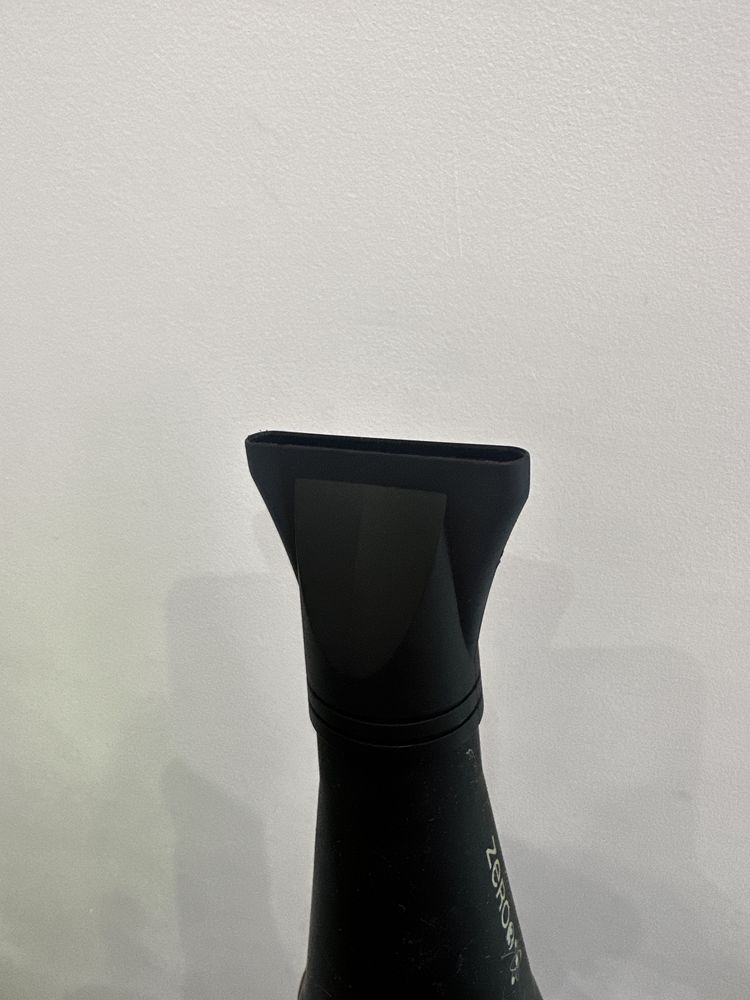 Używana fryzjerska suszarka giubra zero 3 hd 2100 W