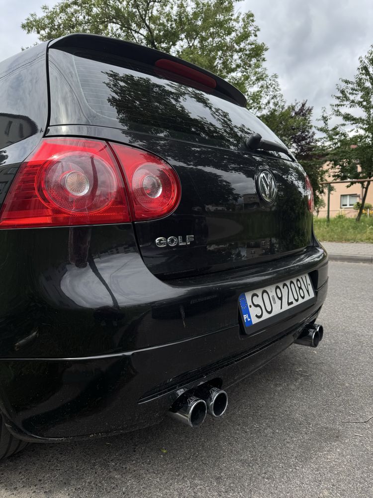 Volkswagen Golf V