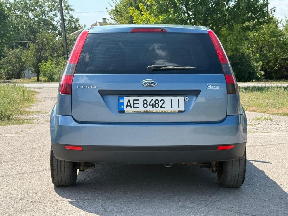 Продам Ford Fiesta 1.4