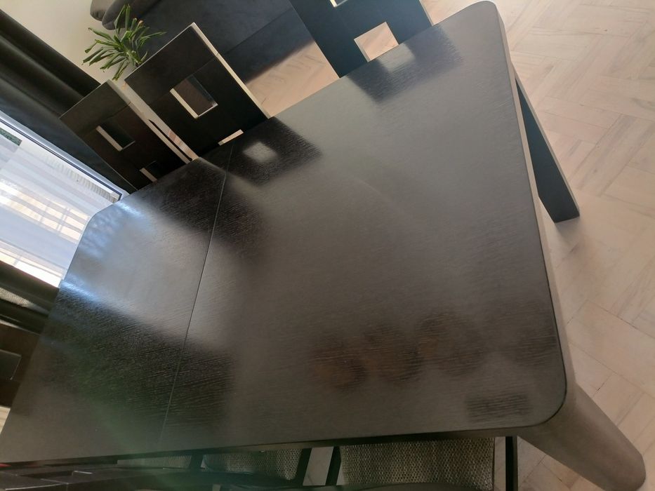 Stół z krzesłami 160/240 ×90 drewniany w bdb stanie